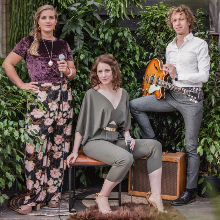 Anne Ermens, Zangeres, Zangdocent, Vocal Coach, Zangeres in Guilty Treasure