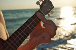 Kampvuurliedjes spelen op de Ukelele- 7 simpele voorbeelden (+ extra tips) (B)